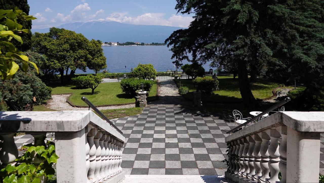 Villa Mimosa Au Lac - Estella Hotels Italia Тосколано Мадерно Екстериор снимка