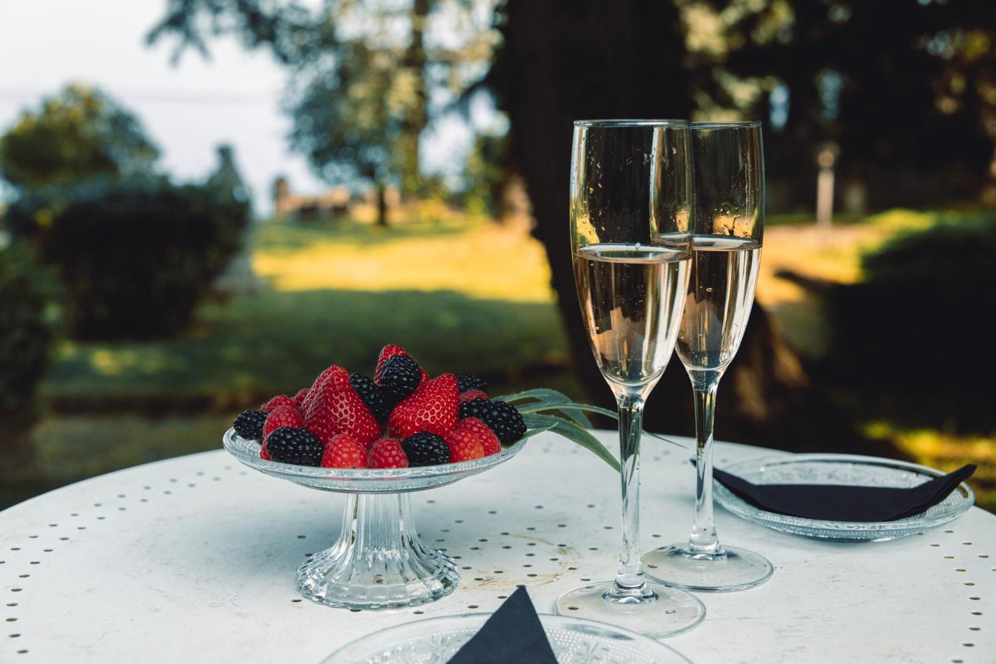 Villa Mimosa Au Lac - Estella Hotels Italia Тосколано Мадерно Екстериор снимка