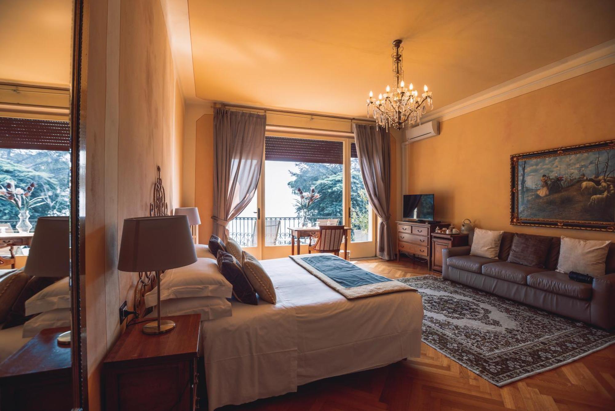 Villa Mimosa Au Lac - Estella Hotels Italia Тосколано Мадерно Екстериор снимка